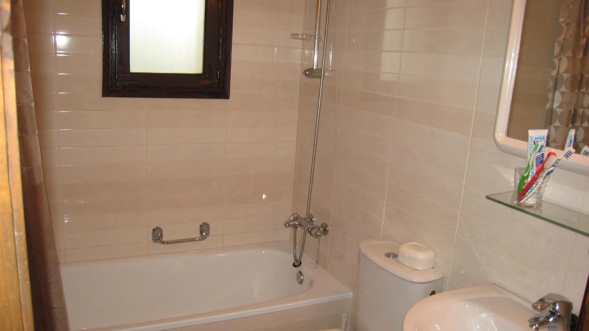 Torre Vella 133 - L'Estartit, Torre Vella - Es-323-79 Villa Spain